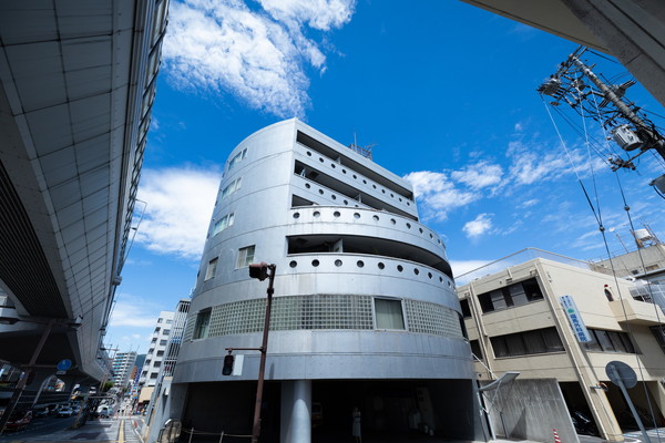 シリンダーハウス